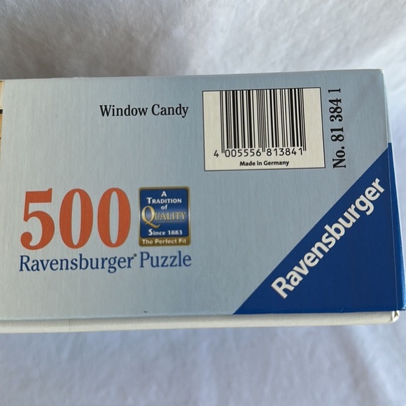 Ravensburger Garlands Little Sweet Shop Window Candy 500-piece puzzle - Picture 5 of 6